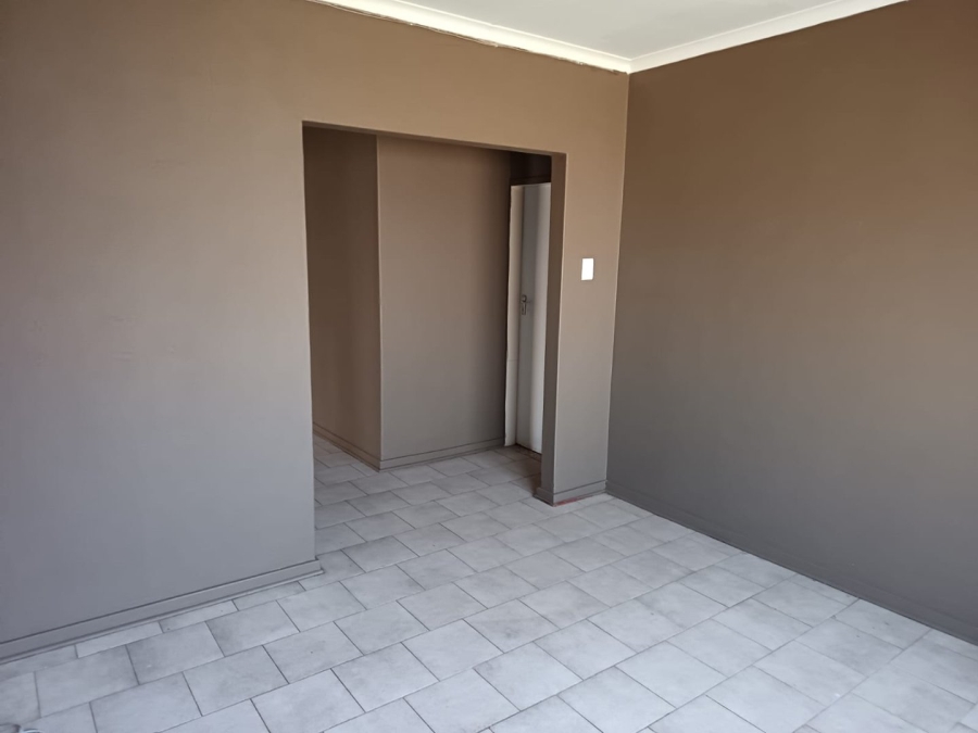 4 Bedroom Property for Sale in La Hoff North West